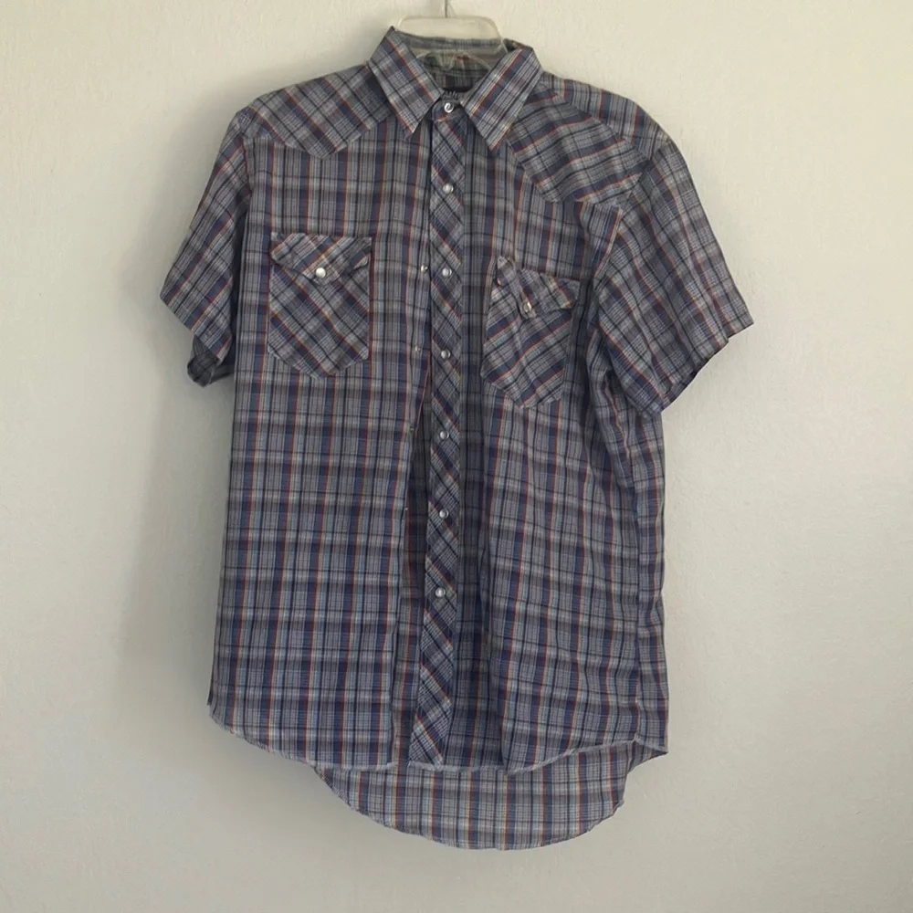 FINAL MARKDOWN Men’s wrangler cowboy cut shirt 16 1/2